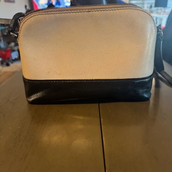 Kate Spade Black and Cream Crossbody Bag - Picture 3 of 8